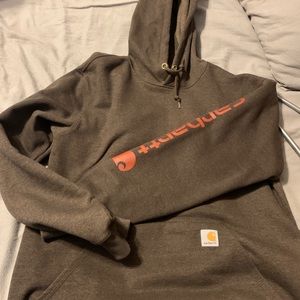 Carhartt hoodie very nice like new  med mens